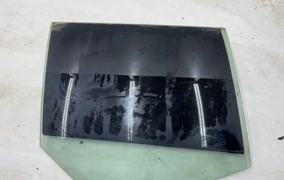 BMW 5 E60 E61 Front door window glass four-door 43R00049