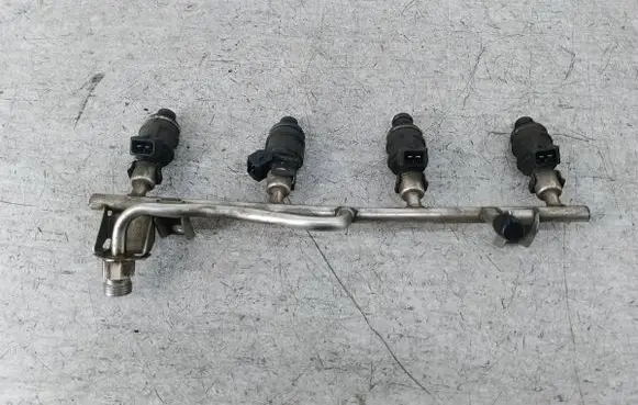 Opel Astra G Fuel main line pipe 