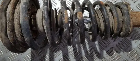 Nissan Primera Front coil spring