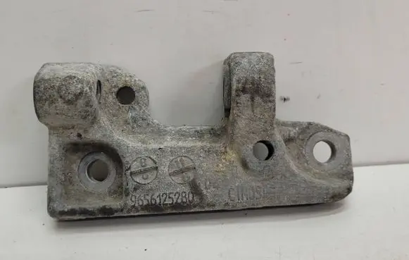 Citroen Jumpy Engine mounting bracket 9656125280