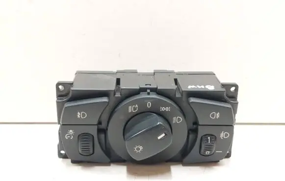 BMW 5 E60 E61 Light switch 6925295 33290201 692525102