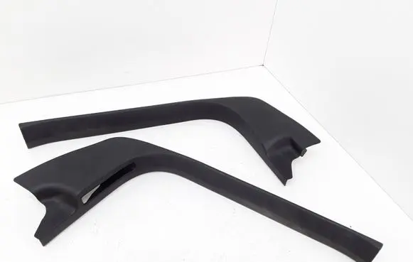 Peugeot 308 Front sill trim cover