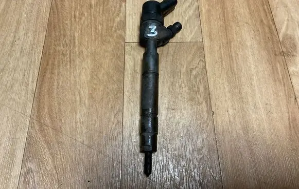 Mercedes-Benz A W168 Fuel injector A6680700287