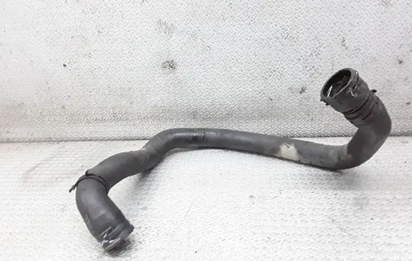 Skoda Octavia Mk2 (1Z) Engine coolant pipe/hose