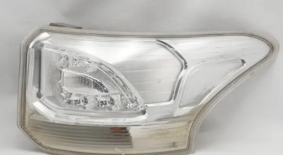 Mitsubishi Outlander Rear/tail lights 8330A790