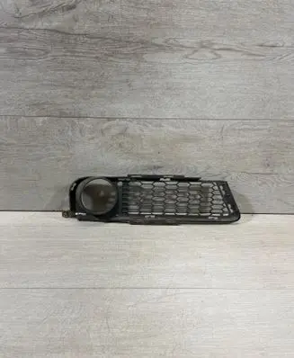 BMW 3 E90 E91 Front fog light trim/grill 7906496 51117906496