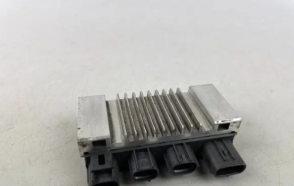 Subaru Outback (BS) Glow plug pre-heat relay 22010AA010