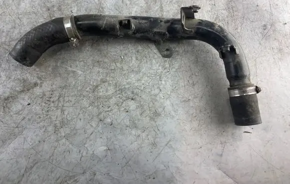 Toyota Corolla Verso E121 Intercooler hose/pipe