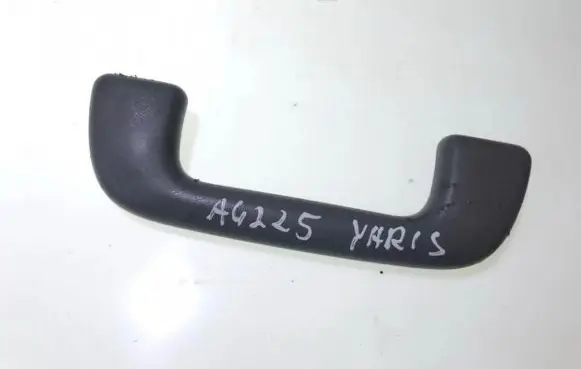 Toyota Yaris Rear interior roof grab handle l1020374