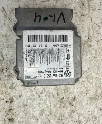 Volkswagen Golf VI Airbag control unit/module 5K0959655D