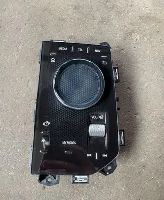 BMW 5 F10 F11 Head unit multimedia control 5B3DE06