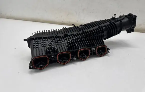 BMW 2 Active Tourer U06 Intake manifold 8487589