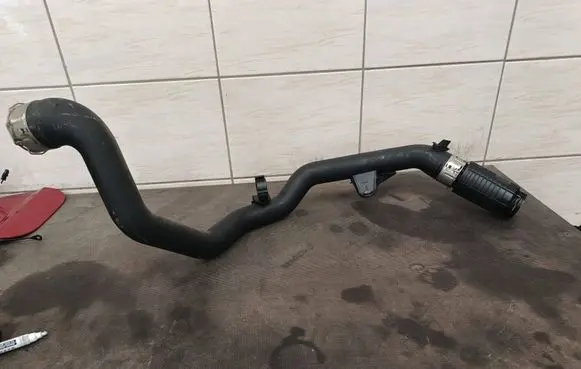 Opel Astra K Intercooler hose/pipe 39172852 395128432