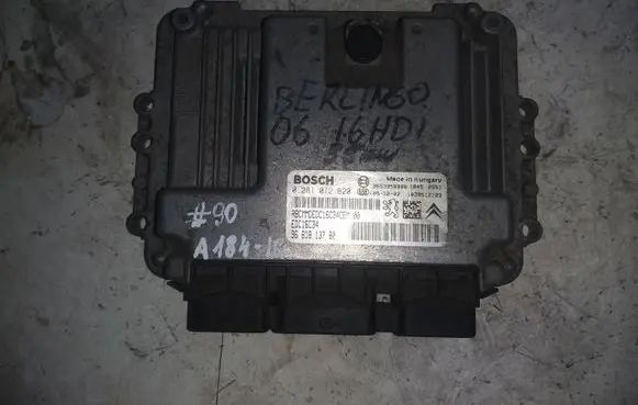 Citroen Berlingo Engine control unit/module 98539589809661813780