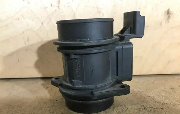Citroen C3 Mass air flow meter 5WK9631 9642212180
