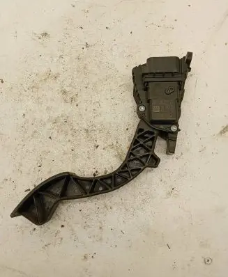 Ford Focus Accelerator throttle pedal 4M519F836AH 6PV00864101