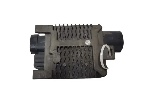 Volvo V40 Cross country Coolant fan relay 560006518315 940009301
