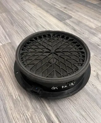Audi Q5 SQ5 Front door speaker