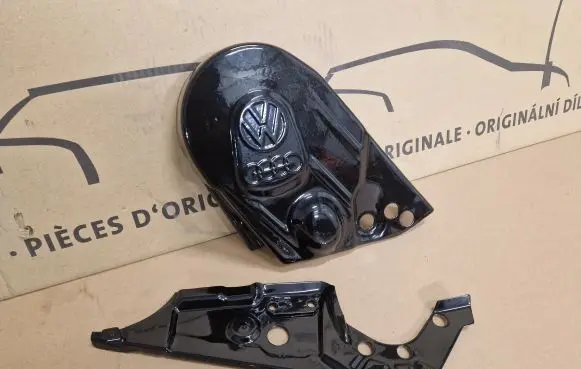 Volkswagen Scirocco Timing belt guard (cover) 055109107B