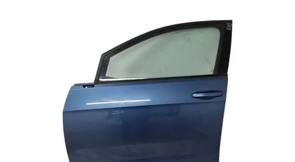 Volkswagen e-Golf Front door