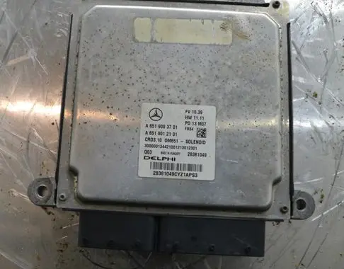 Mercedes-Benz E W212 Engine control unit/module A6519003701