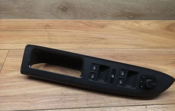 Volkswagen Touran I Electric window control switch 1K4959857A