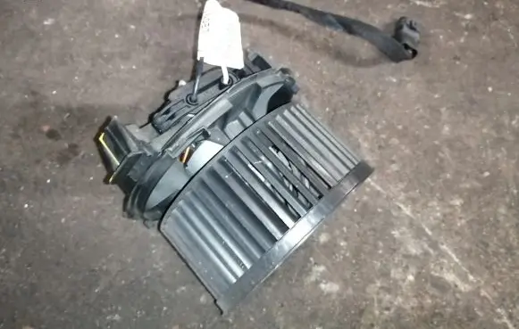 Dacia Sandero Heater fan/blower N106819S