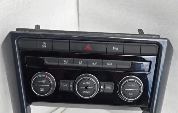 Volkswagen T-Roc Climate control unit 2GA863097