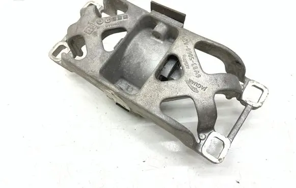 Jaguar XK - XKR Gearbox mount 6W835060AD