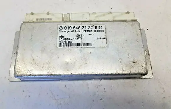 Mercedes-Benz C W202 ABS control unit/module 0195453132 nr1930