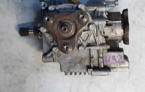 Gearbox transfer box case