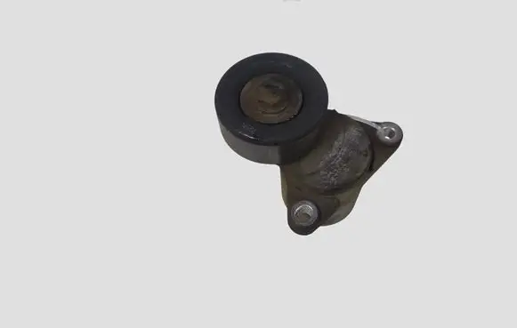KIA Sportage Generator/alternator belt tensioner