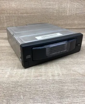 BMW 5 E60 E61 CD/DVD changer 6938975