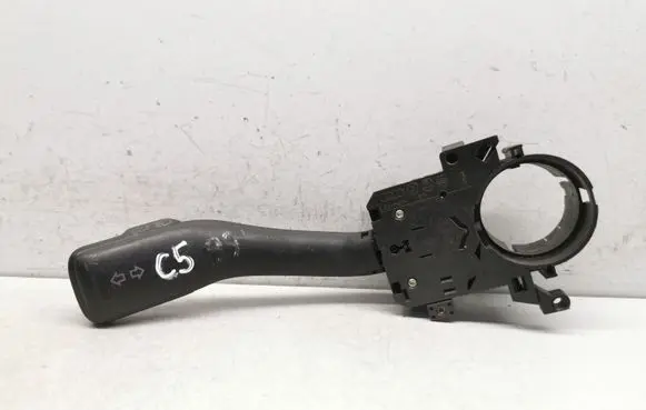 Audi A6 S6 C5 4B Indicator stalk 8L0953513G