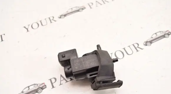 BMW 1 E82 E88 Turbo solenoid valve 7810831