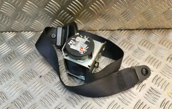 Mini One - Cooper Coupe R56 Front seatbelt 6065400