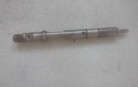 Audi A6 S6 C5 4B Fuel injector 059130201F