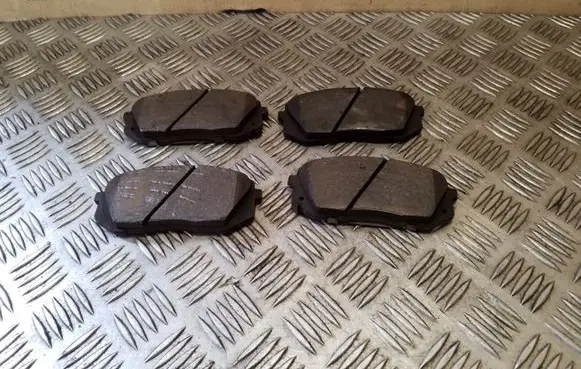 KIA Sportage Brake pads (front) 