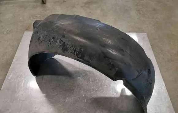 BMW 6 E63 E64 Rear arch trim 5171700971713 17370110