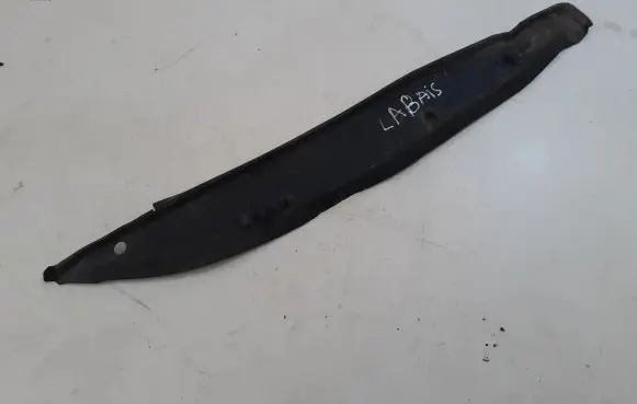 Renault Megane III Fender end trim 631120005R