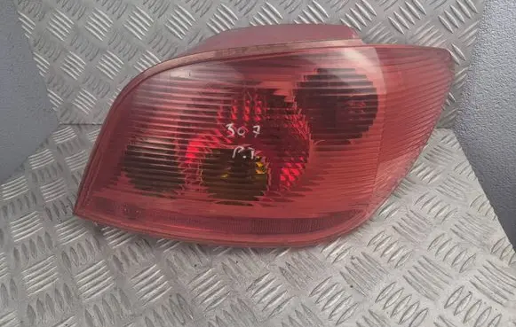 Peugeot 407 Rear/tail lights
