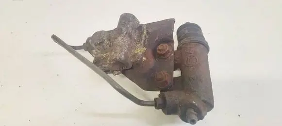 Toyota Previa (XR30, XR40) II Clutch master cylinder 