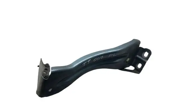 Fender mounting bracket