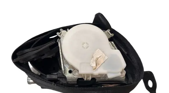 Volkswagen Polo V 6R Front seatbelt 6R4857706