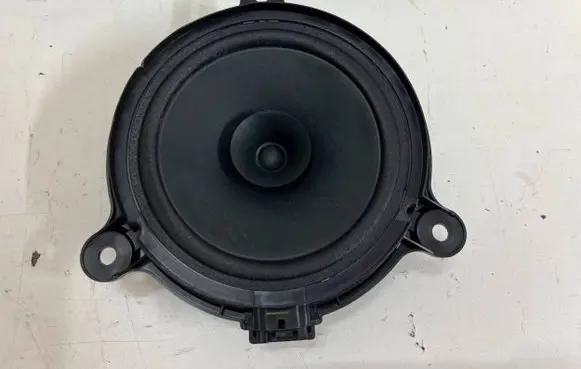 Mazda 2 Rear door speaker BHP166960