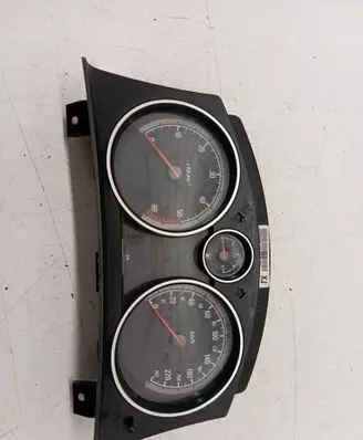 Opel Zafira B Speedometer (instrument cluster) 13225988 SW6607