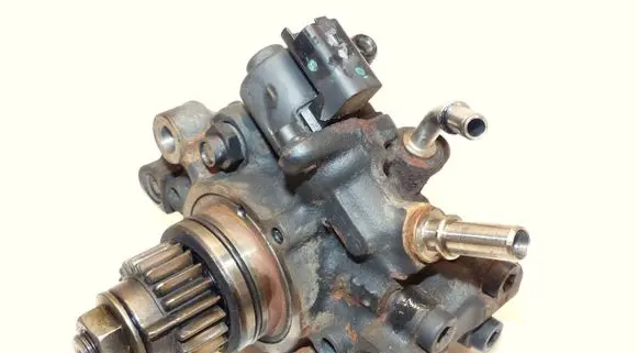 Fuel injection high pressure pump