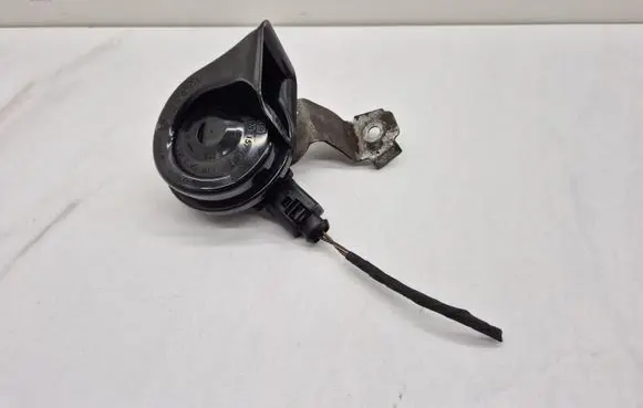 Volkswagen Golf V Horn signal 1K0951182G