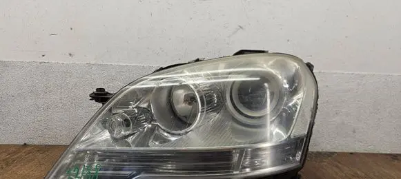 Mercedes-Benz ML W164 Headlight/headlamp