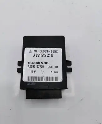 Mercedes-Benz R W251 Air suspension control unit module (rear) A2515450216 A2C53193725